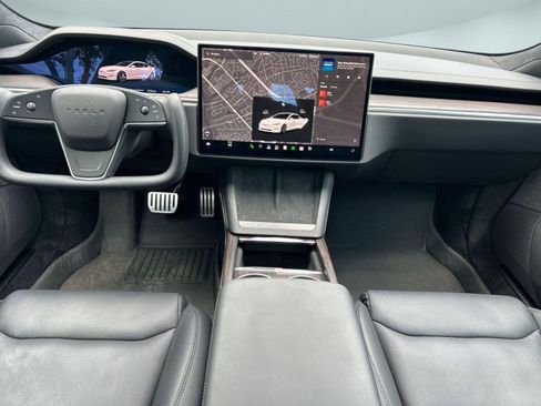 Used 2023 Tesla Model S AWD/4WD image 17