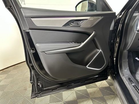 New 2026 Jaguar F-PACE R-Dynamic S image 11