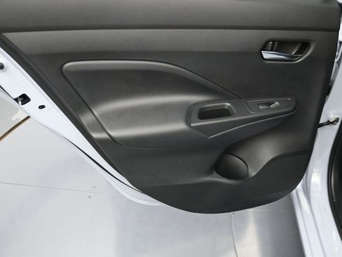 New 2025 Nissan Versa SV w/ Trunk Package FWD image 20