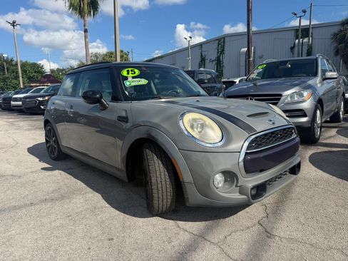 Used 2015 MINI Cooper S FWD image 3