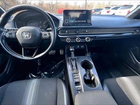 Used 2022 Honda Civic Sport image 14