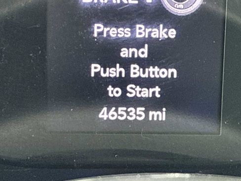 Used 2022 Jeep Gladiator Sport image 10