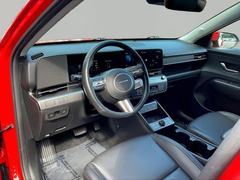 Certified 2024 Hyundai Kona Limited AWD/4WD image 17