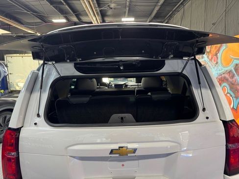 Used 2018 Chevrolet Tahoe LT AWD/4WD image 12