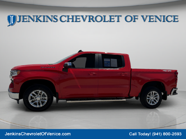 Used 2025 Chevrolet Silverado 1500 LT AWD/4WD image 10