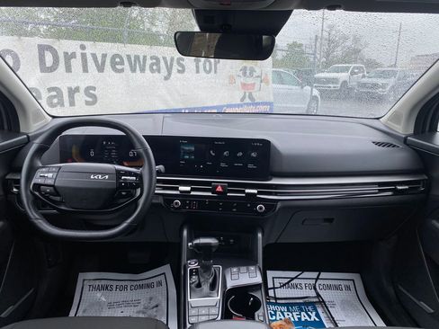Used 2026 Kia Sportage LX AWD/4WD image 18