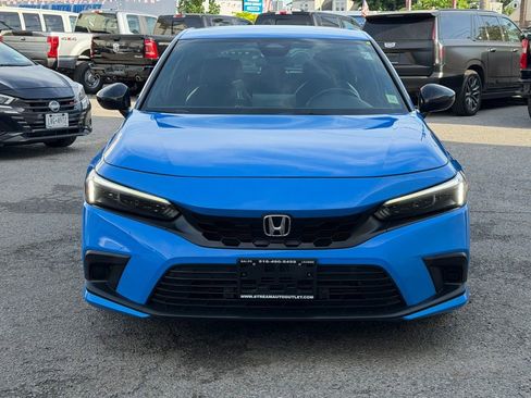 Used 2022 Honda Civic Sport image 2