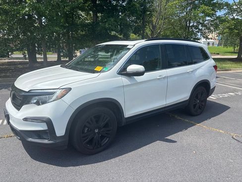 Used 2021 Honda Pilot Special Edition image 2