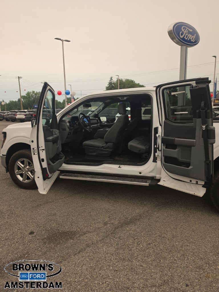 Used 2024 Ford F150 XLT AWD/4WD image 12