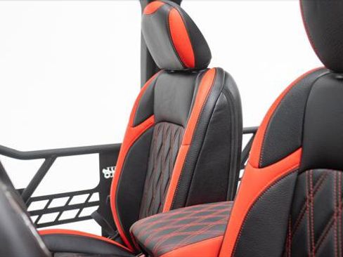 Used 2024 Jeep Wrangler Unlimited Sport image 25