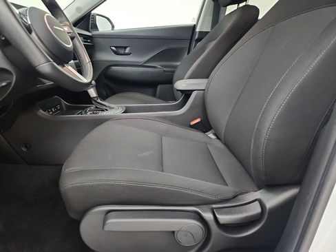 Used 2026 Hyundai Kona SEL Sport FWD image 21
