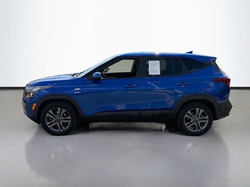 Used 2021 Kia Seltos LX image 9