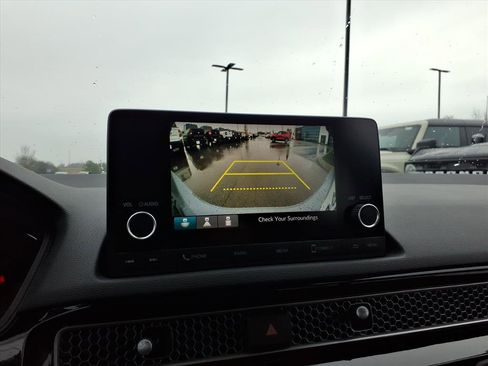 Used 2023 Honda Civic Sport image 21