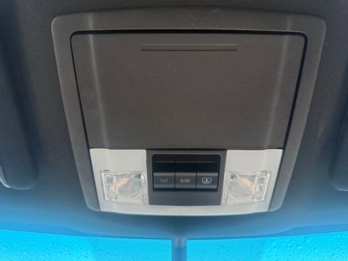 Used 2019 Ford Explorer Limited w/ Class III Trailer Tow Package image 41