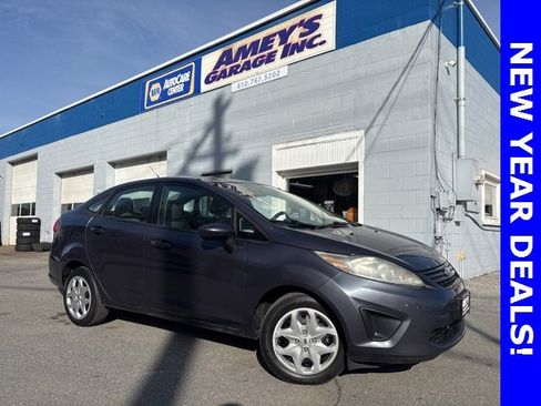 Used 2012 Ford Fiesta S image 1