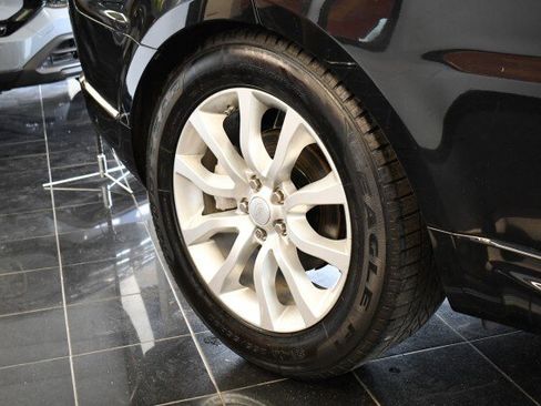 Used 2019 Land Rover Range Rover Sport HSE AWD/4WD image 44