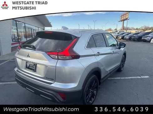 New 2026 Mitsubishi Eclipse Cross LE AWD/4WD image 10