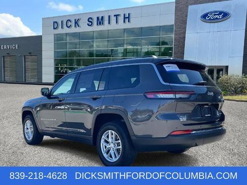 Used 2024 Jeep Grand Cherokee L Laredo image 4