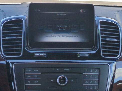 Used 2017 Mercedes-Benz GLS 450 4MATIC w/ Premium Package image 17