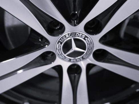 Certified 2023 Mercedes-Benz C 300 4MATIC Sedan image 8