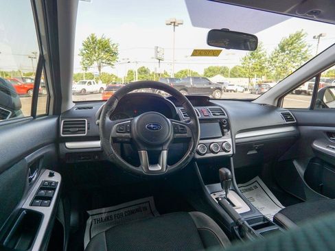 Used 2016 Subaru Crosstrek 2.0i Premium AWD/4WD image 12