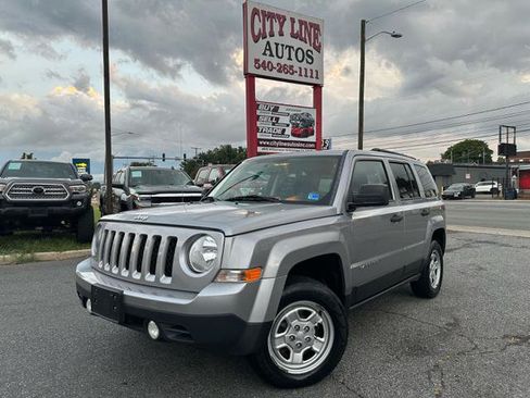 Used 2016 Jeep Patriot Sport AWD/4WD image 1