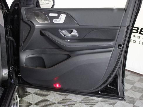 Certified 2026 Mercedes-Benz GLS 450 4MATIC image 33