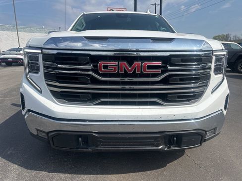 Used 2025 GMC Sierra 1500 SLT image 15