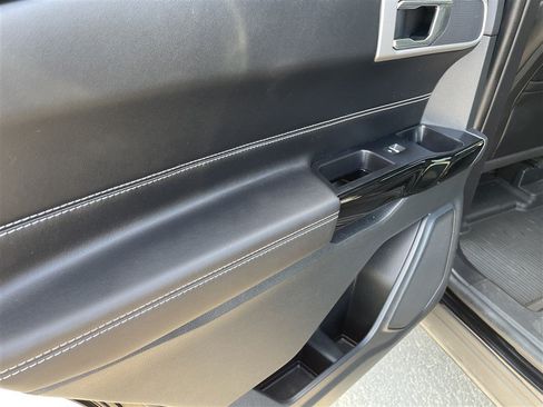 Used 2022 Ford Explorer ST AWD/4WD image 20