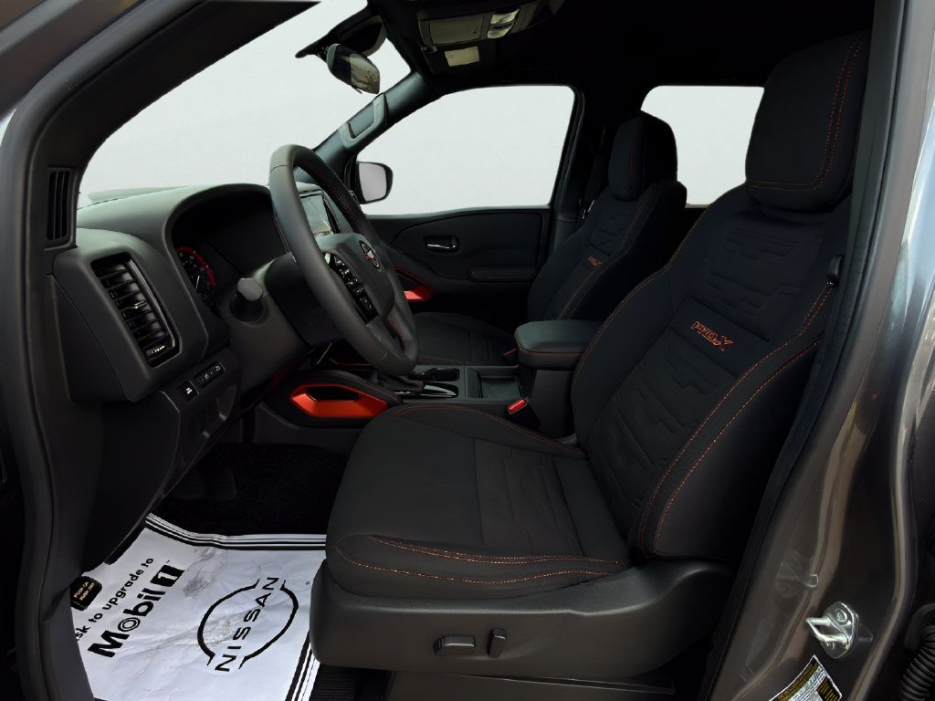 Certified 2024 Nissan Frontier Pro-X RWD image 13