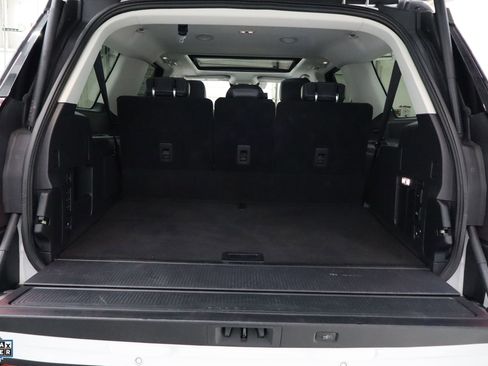 Certified 2025 Ford Expedition Max Platinum image 24