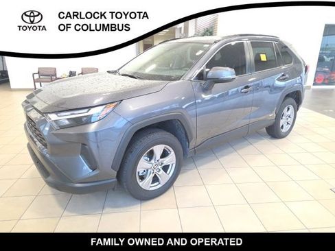 Used 2025 Toyota RAV4 LE AWD/4WD image 3
