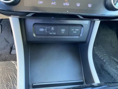 New 2026 Hyundai Tucson Blue SE image 27