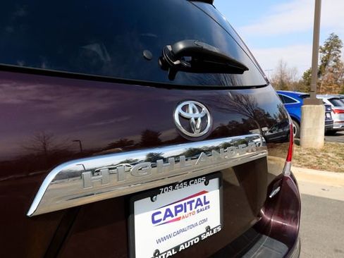 Used 2013 Toyota Highlander Limited image 15