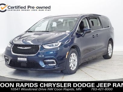 Certified 2023 Chrysler Pacifica Touring-L