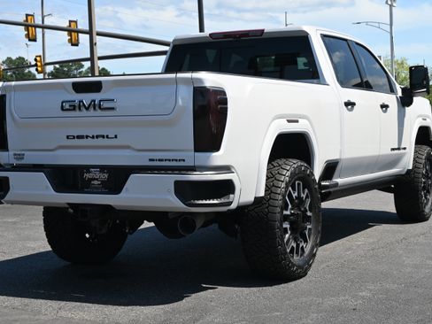 Used 2025 GMC Sierra 2500 Denali Ultimate AWD/4WD image 54