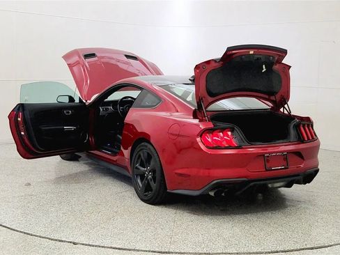 Used 2023 Ford Mustang Coupe RWD image 11