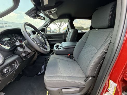 New 2026 RAM 3500 Tradesman AWD/4WD image 17