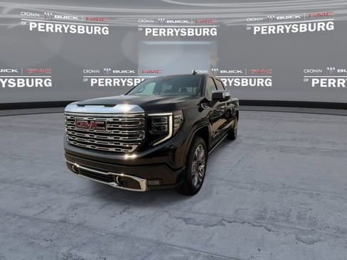 Used 2024 GMC Sierra 1500 Denali AWD/4WD image 3