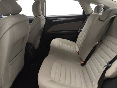 Used 2018 Ford Fusion S image 18