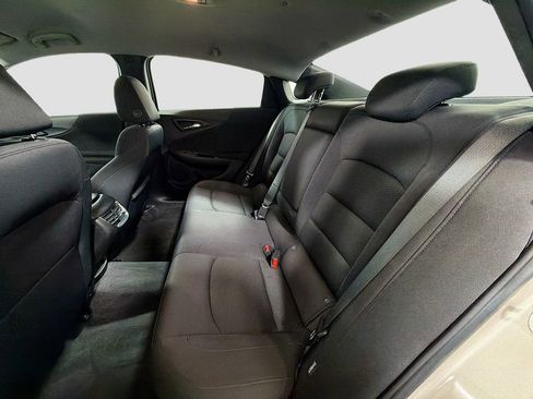Used 2023 Chevrolet Malibu LT image 22