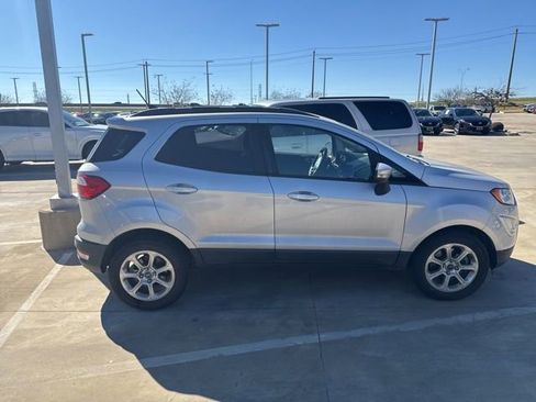 Used 2018 Ford EcoSport SE w/ SE Convenience Package FWD image 5