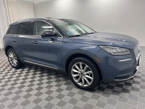 Certified 2022 Lincoln Corsair Standard w/ Premium Package image 4