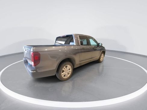 Used 2017 Honda Ridgeline RT image 8