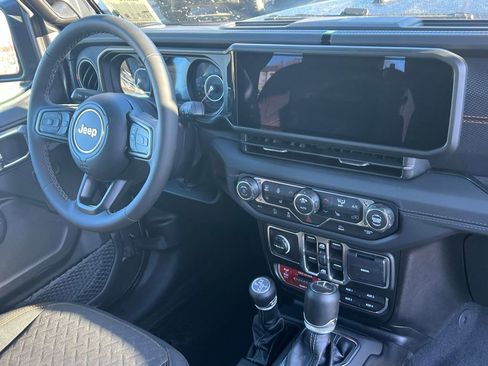 New 2026 Jeep Gladiator Mojave image 86