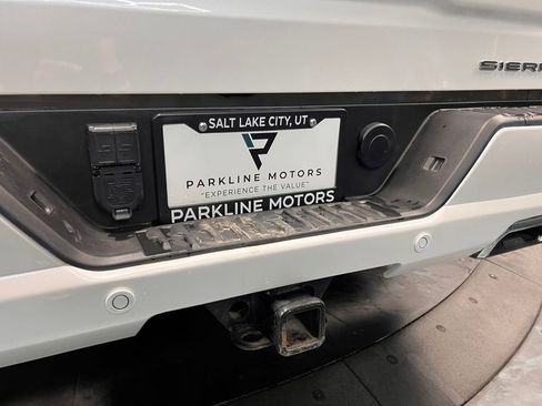 Used 2024 GMC Sierra 1500 Denali Ultimate image 28