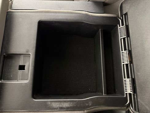 Used 2022 Ford F250 XLT w/ FX4 Off-Road Package image 36