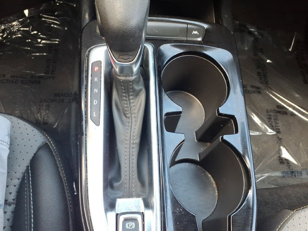 Used 2024 Chevrolet Trax LT FWD image 12