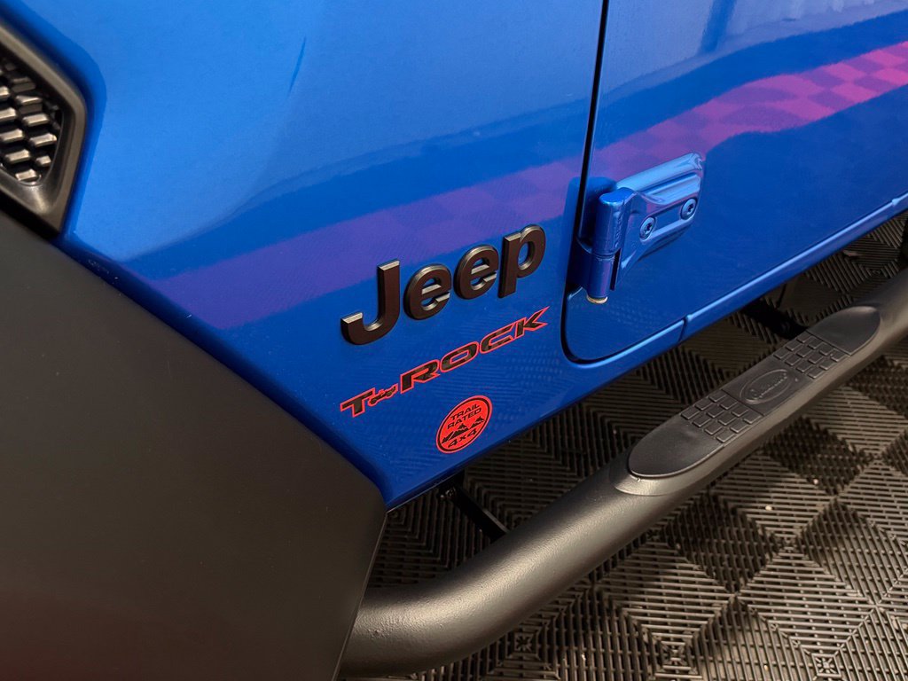 Used 2021 Jeep Wrangler Sport AWD/4WD image 19