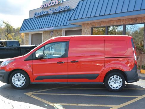 Used 2016 Ford Transit Connect XL image 5